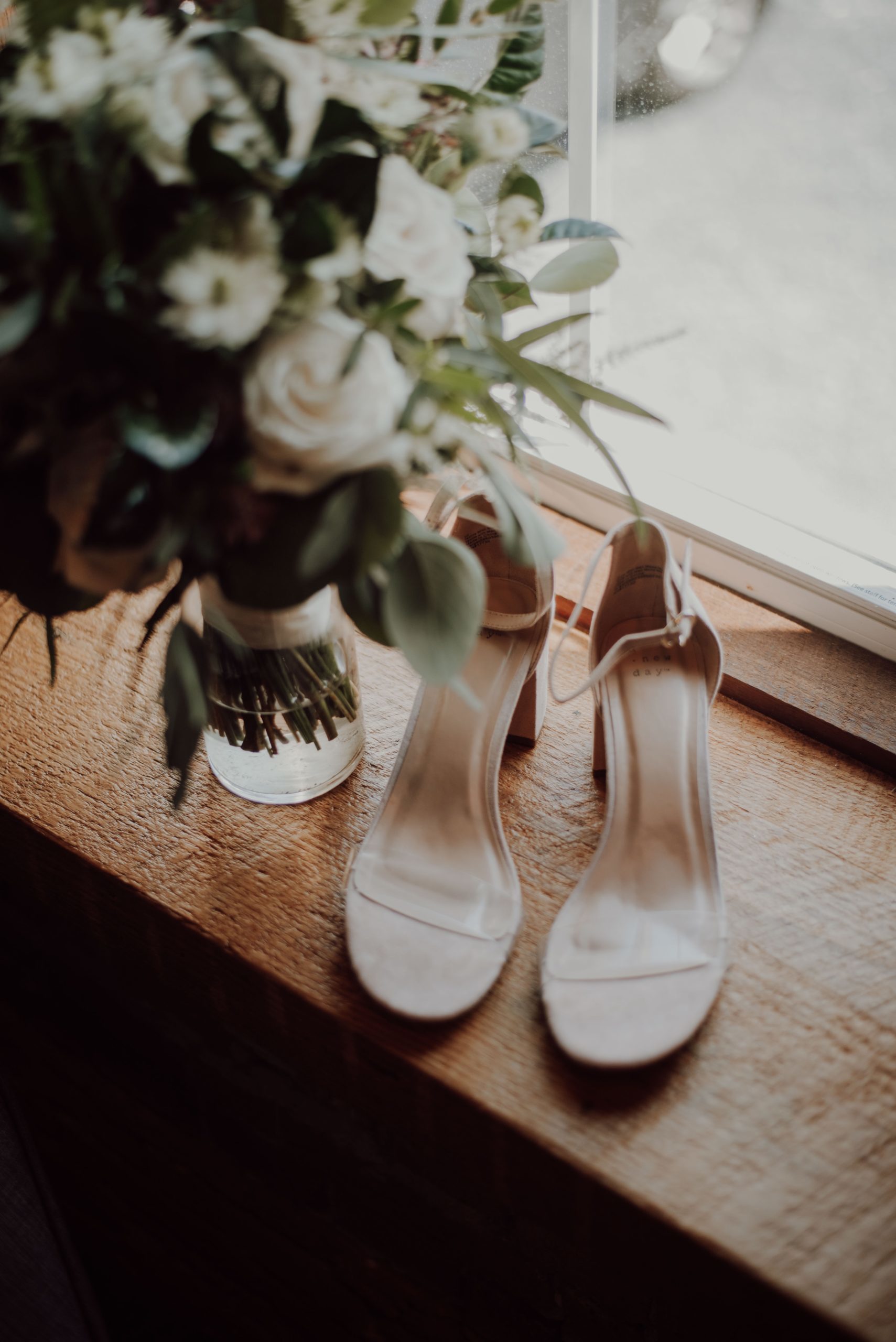 Cinco tipos de zapatos para novias