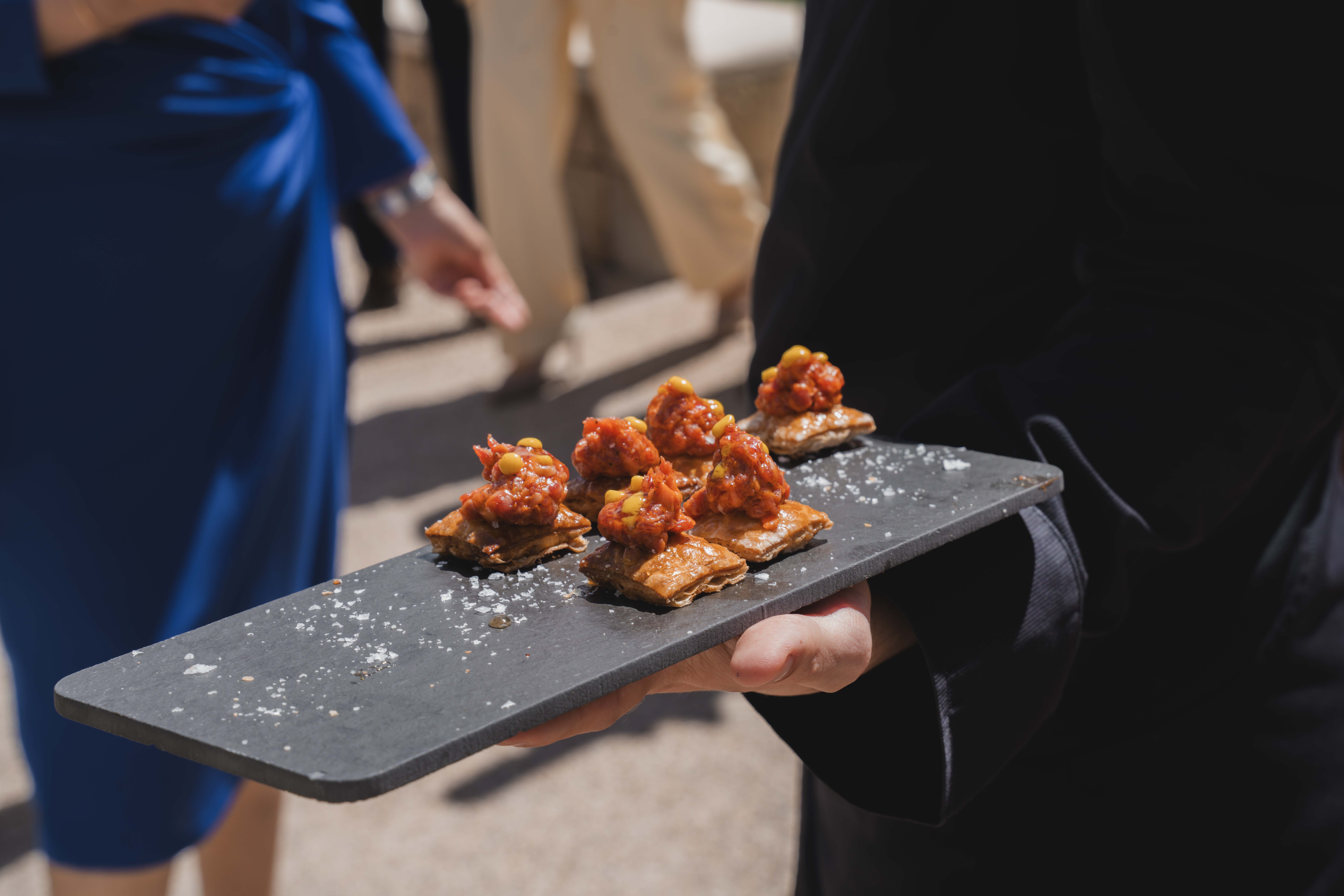 Gastronomía que enamora: la clave de una boda inolvidable